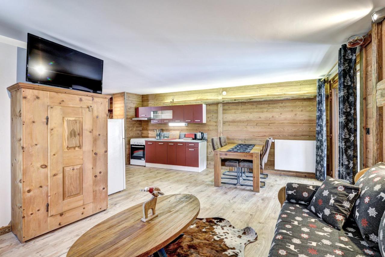 Gites & Spa De La Ferme De Belline Briançon Eksteriør bilde